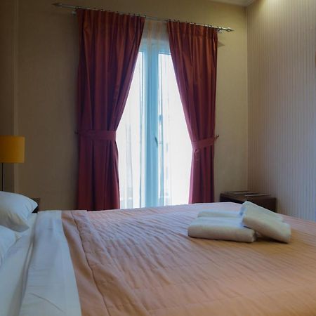 Lidra Hotel Aridaia Exterior photo